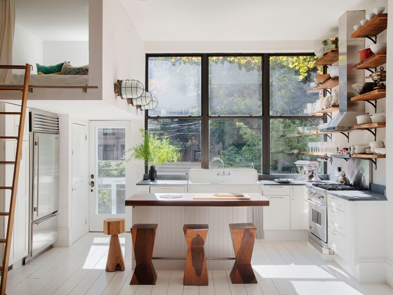 Our Top Brooklyn Brownstone Tours Don’t Skimp on Character