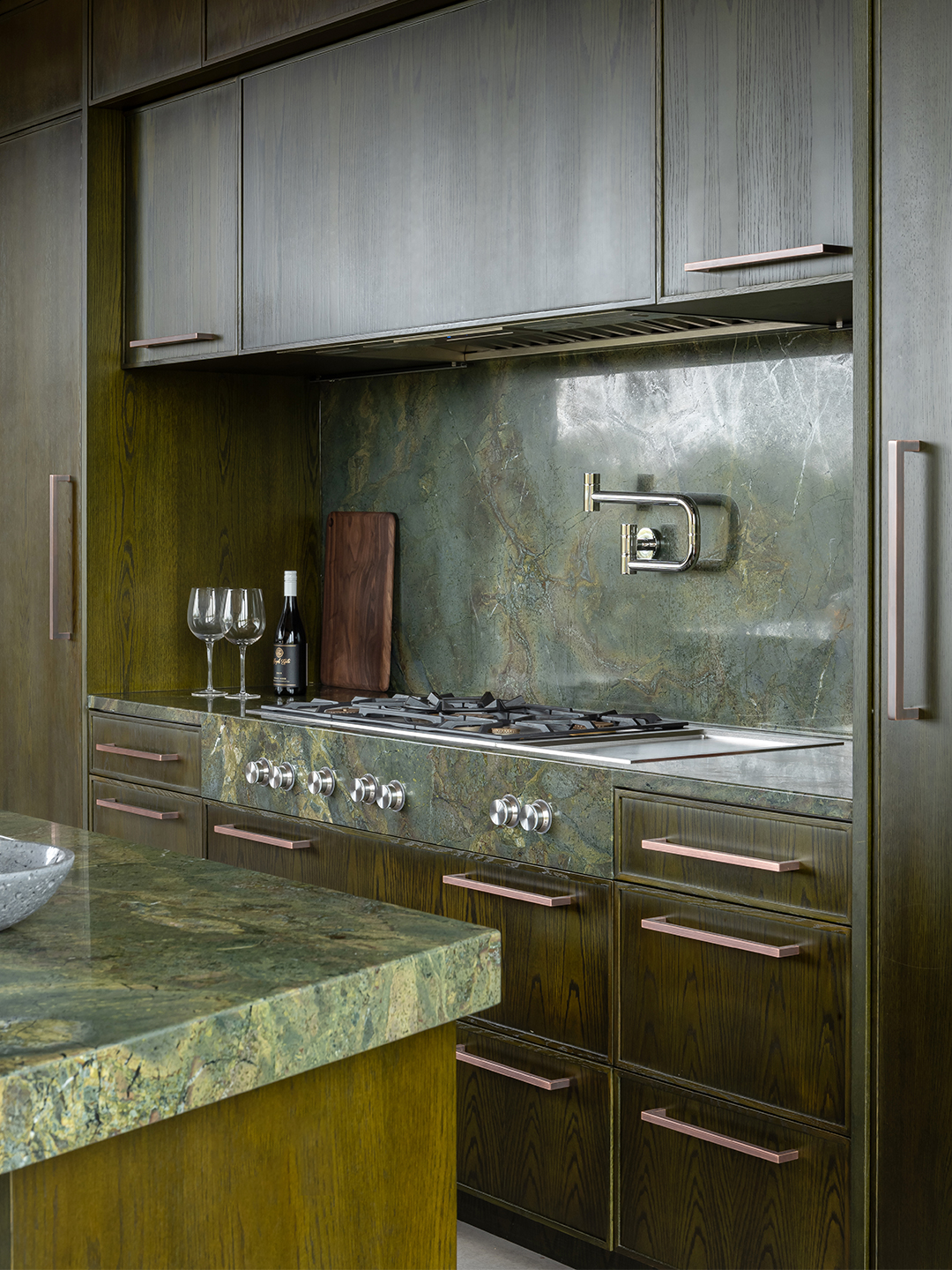 green kitchen counters