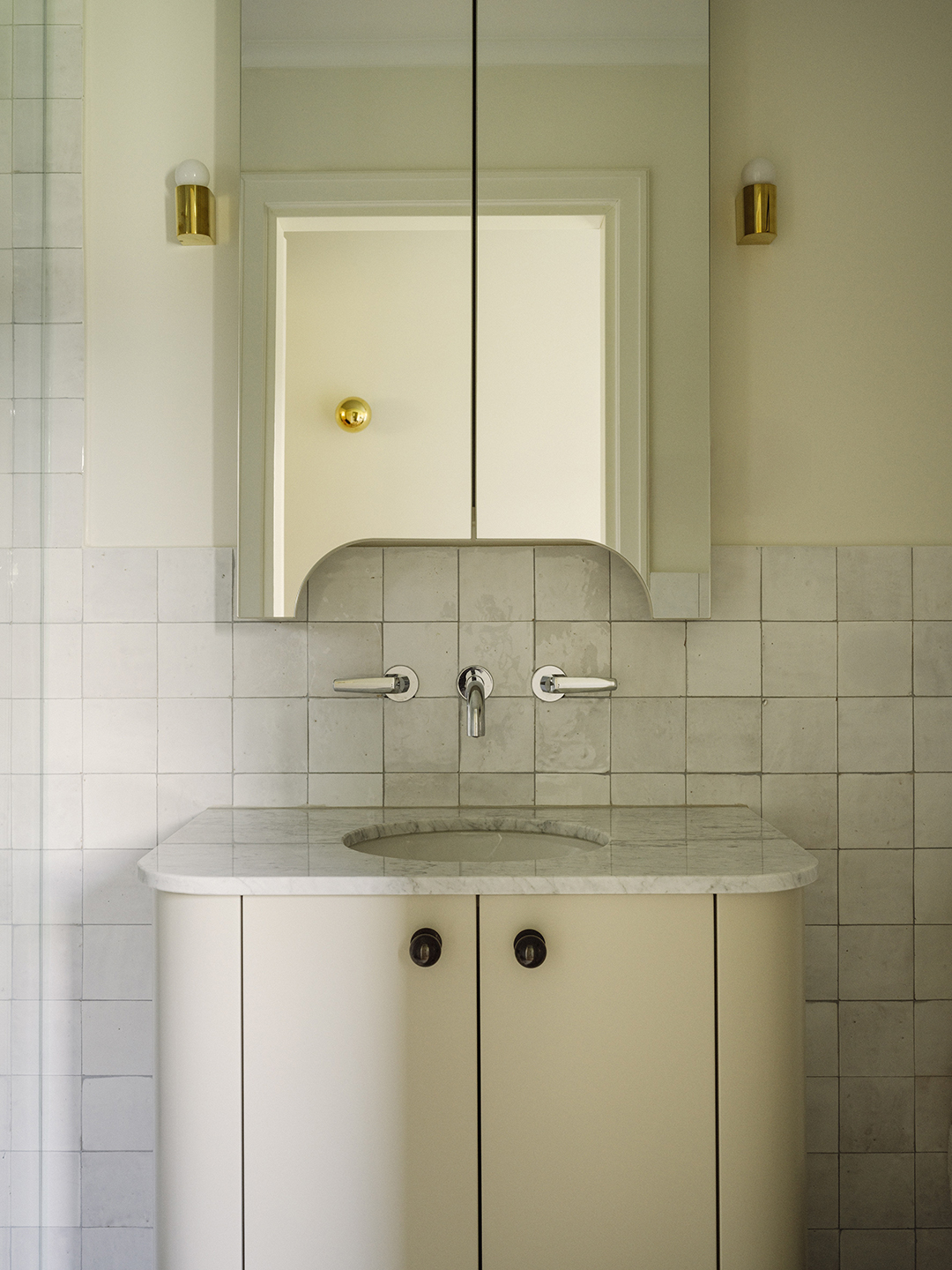 split medicine cabient mirror