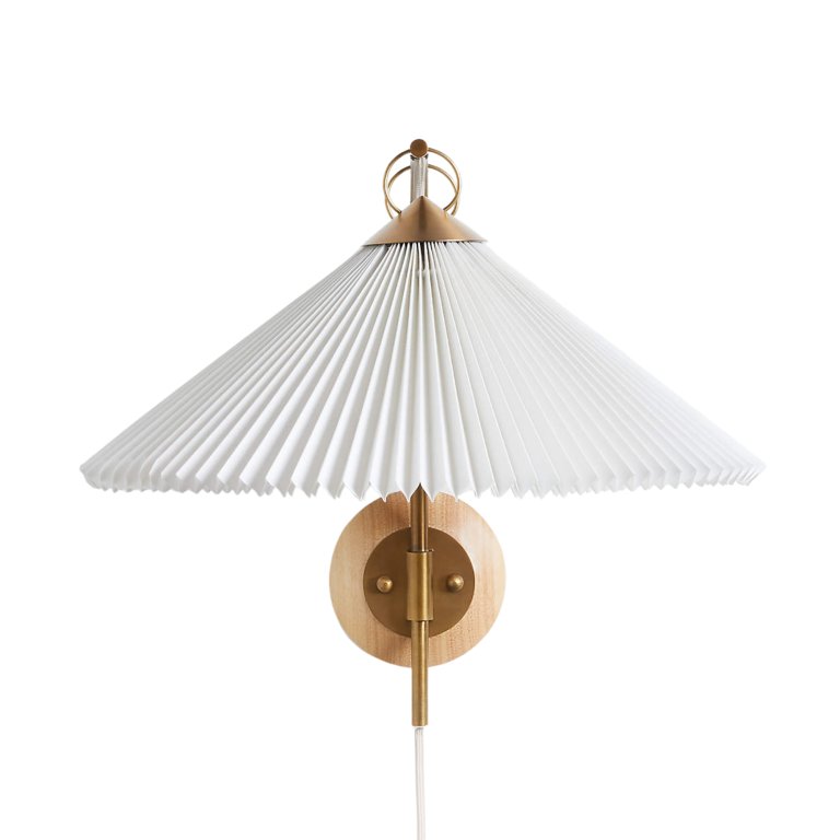  pleated lamp with brass accents