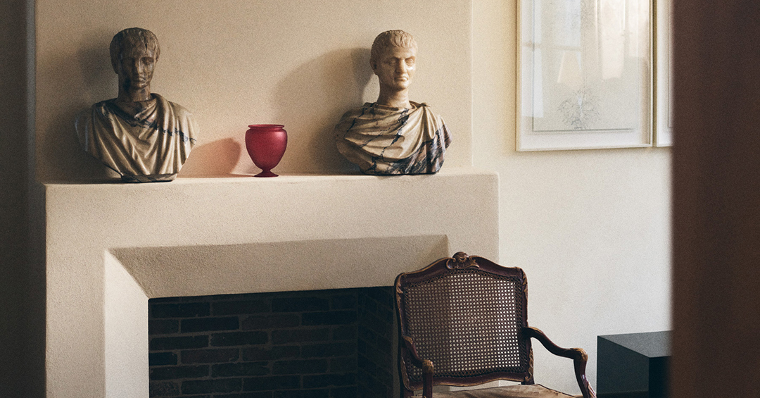 How a Famous Stylist Arranged His New Zara Home Collection In His Own House