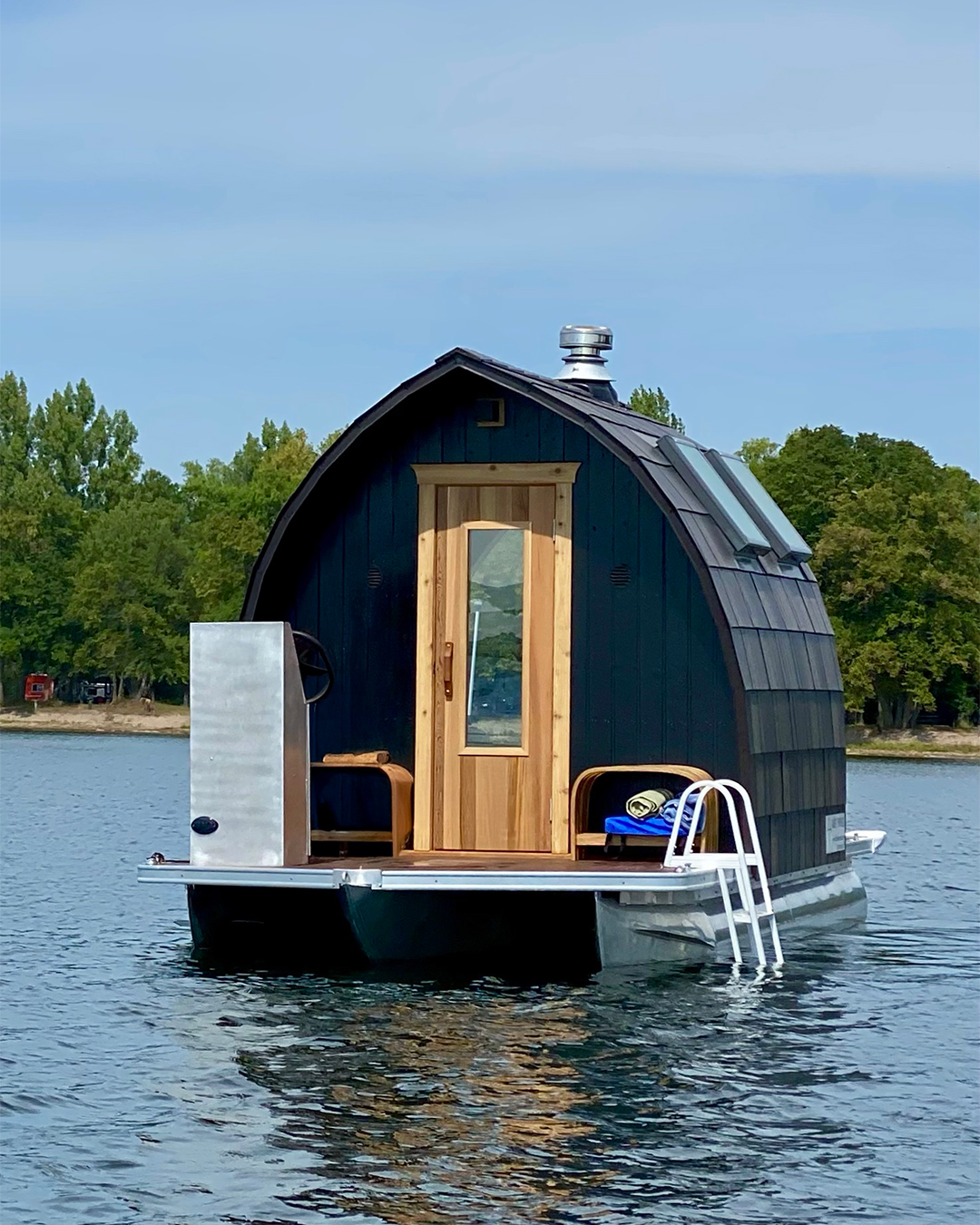 Ridiculously-Good-Looking-Saunas-Book-excerpt-domino-7