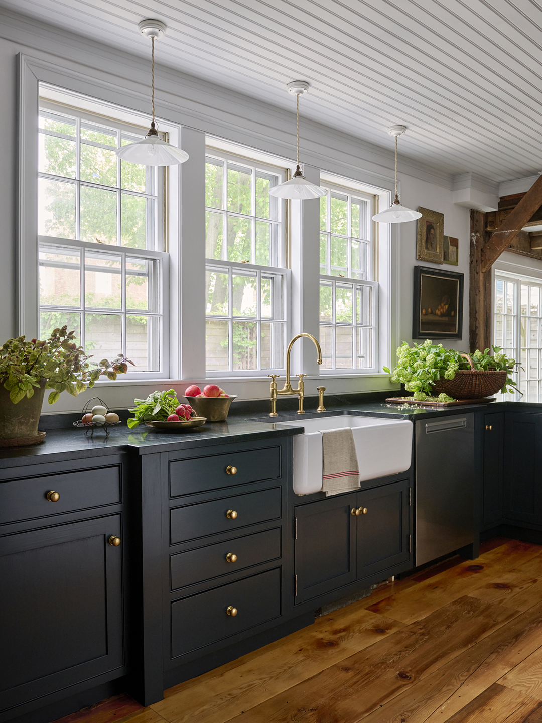 00-FEATURE-1805-New-England-Federalist-Kitchen-Domino-02