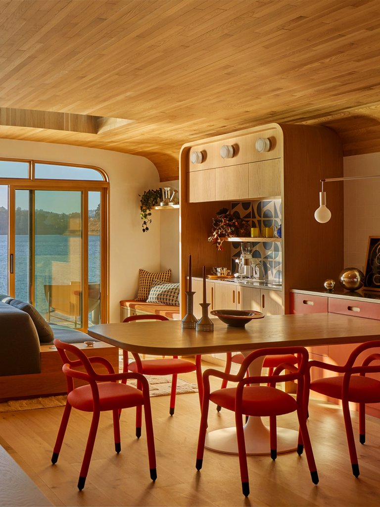 Before & After: A Houseboat Gets the Bauhaus Treatment