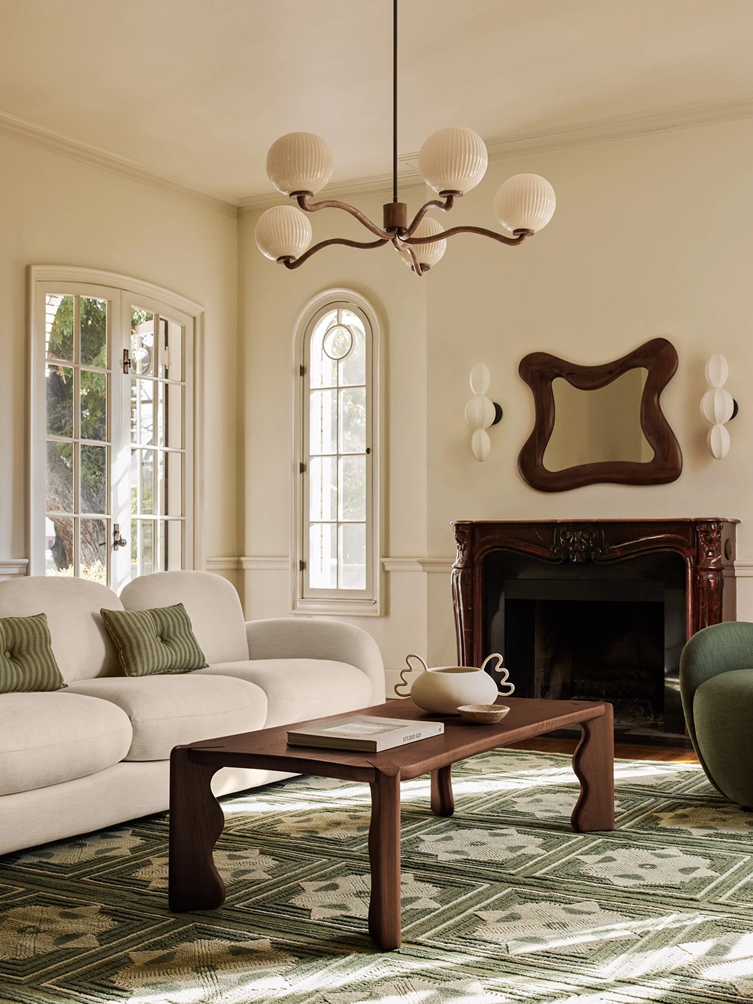 living room with green rug