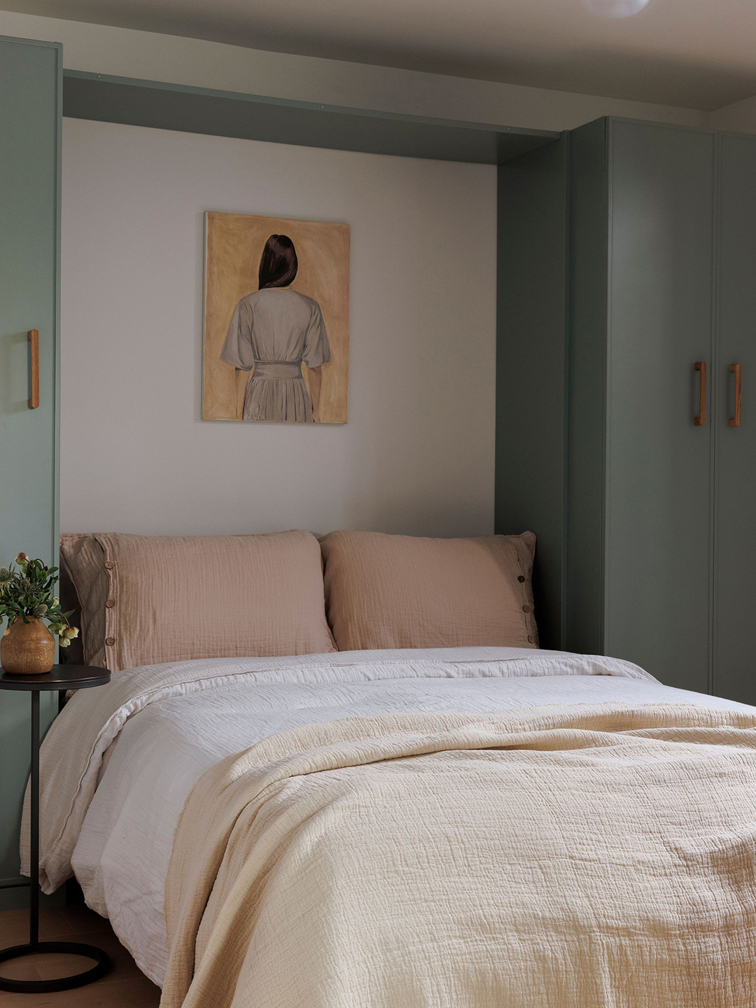 bedroom with murphy bed