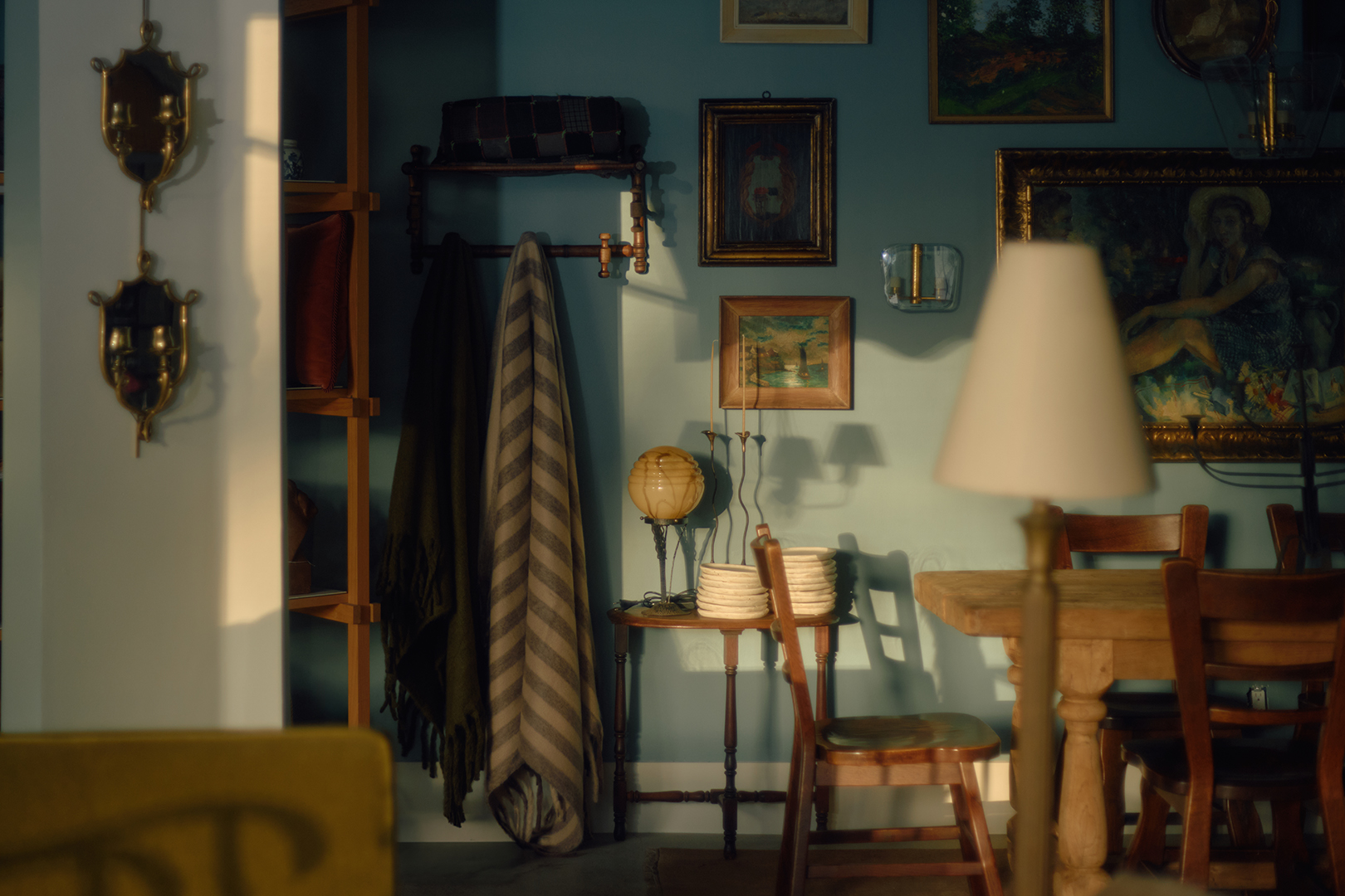 Lone-Fox-Vintage-Store-Domino-13