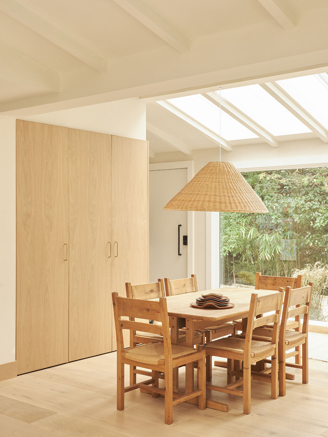 Caroline-Z-Hurley-Home-Tour-Dining-Domino-03