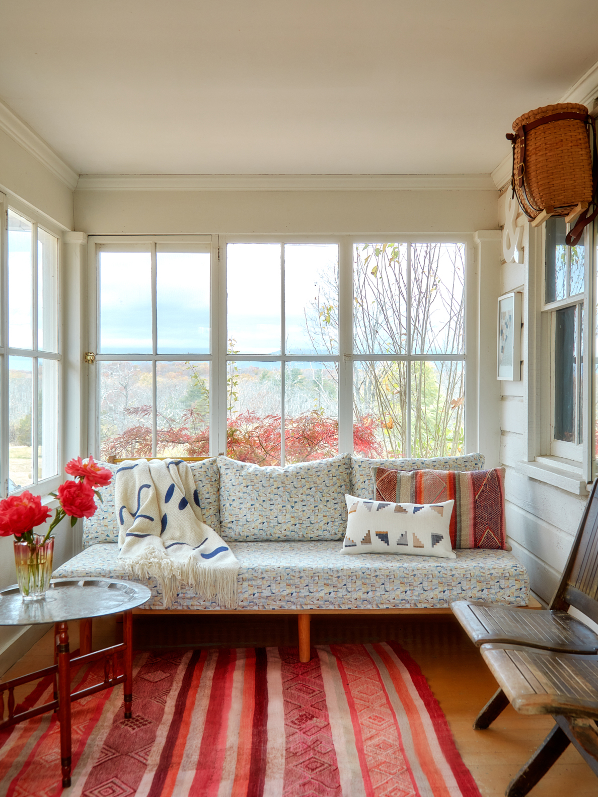 How-to-Get-Your-Yard-Ready-for-Sale-Inside-View-domino