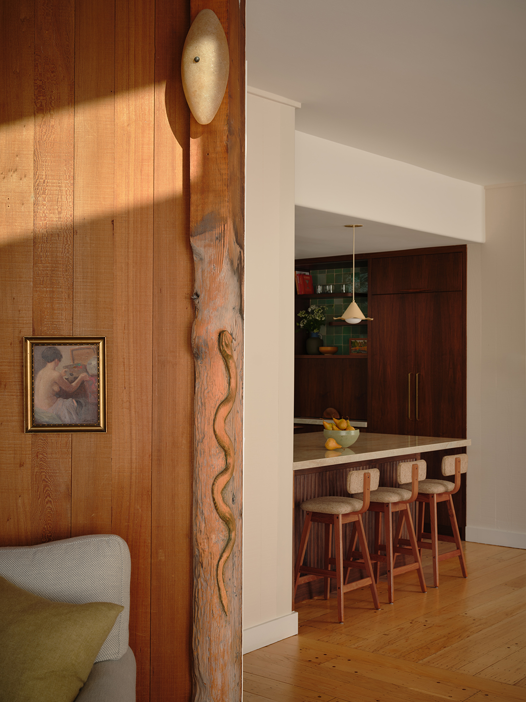 view toward kitchen area