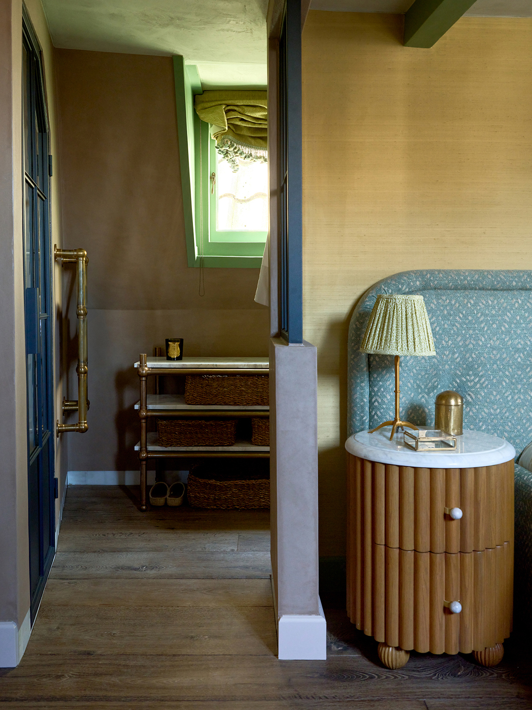 Vibrant-Amsterdam-Home-Tour-Domino-13