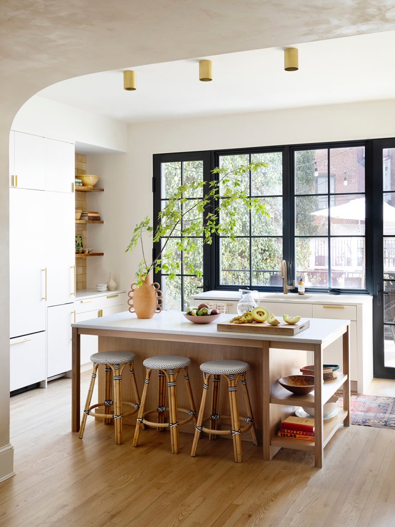 00-FEATURE-Amanda-McClements-Home-Tour-Domino-03