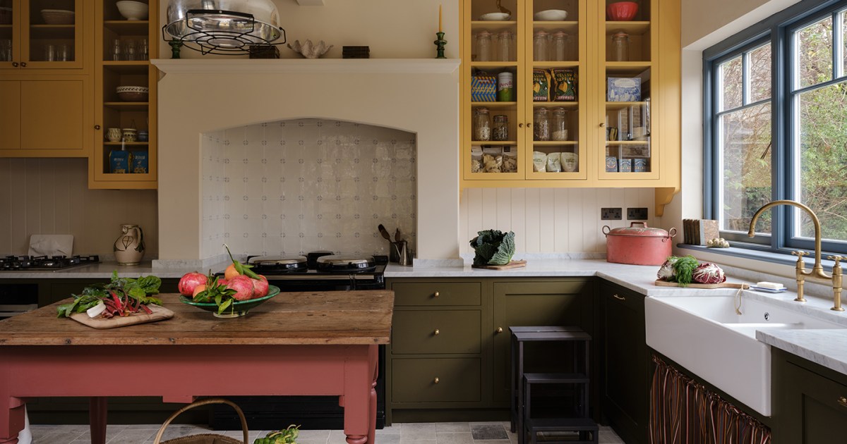 Before & After: Limestone Flooring and a Faux Hearth Bring Country Charm to a London Kitchen