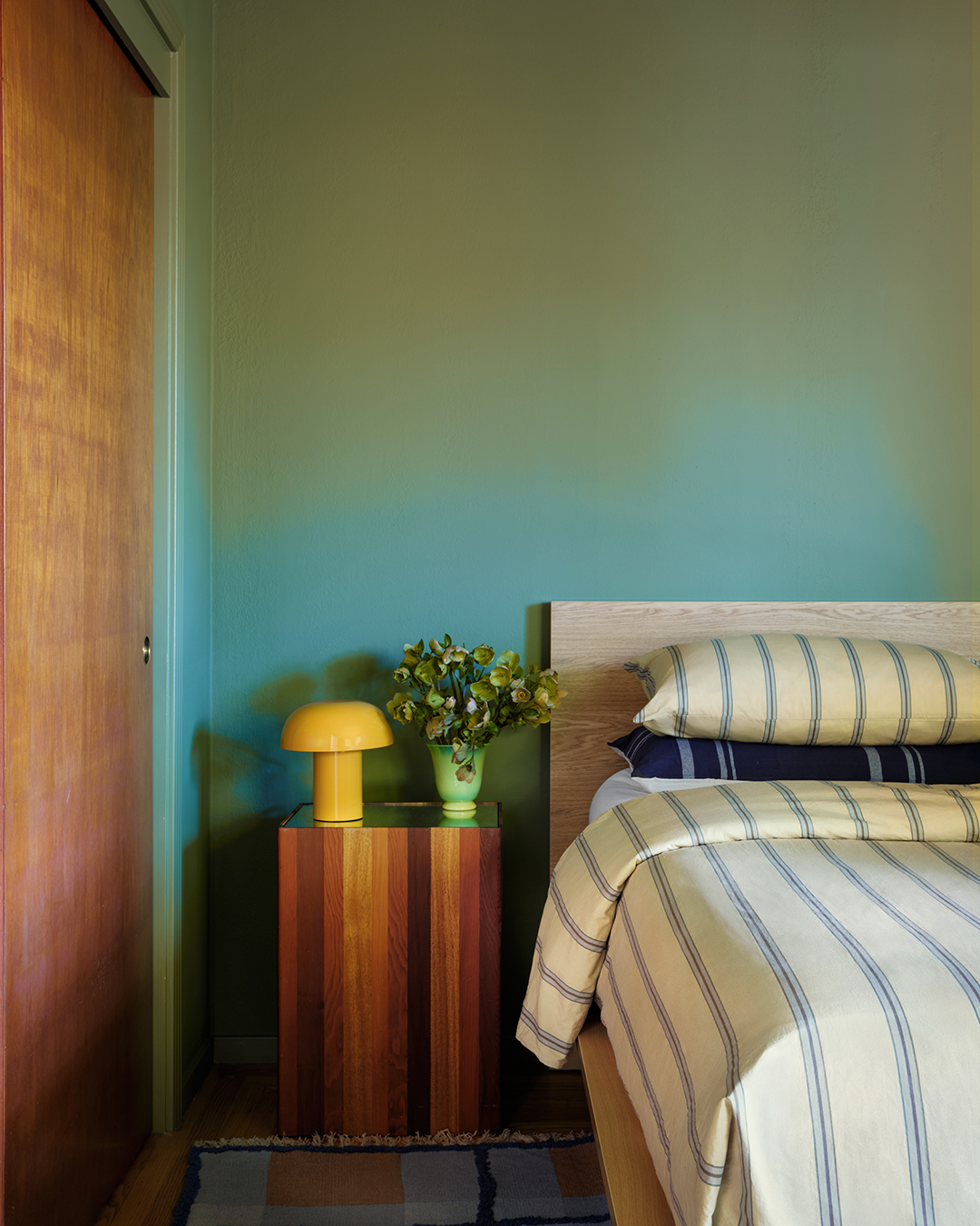 green bedroom