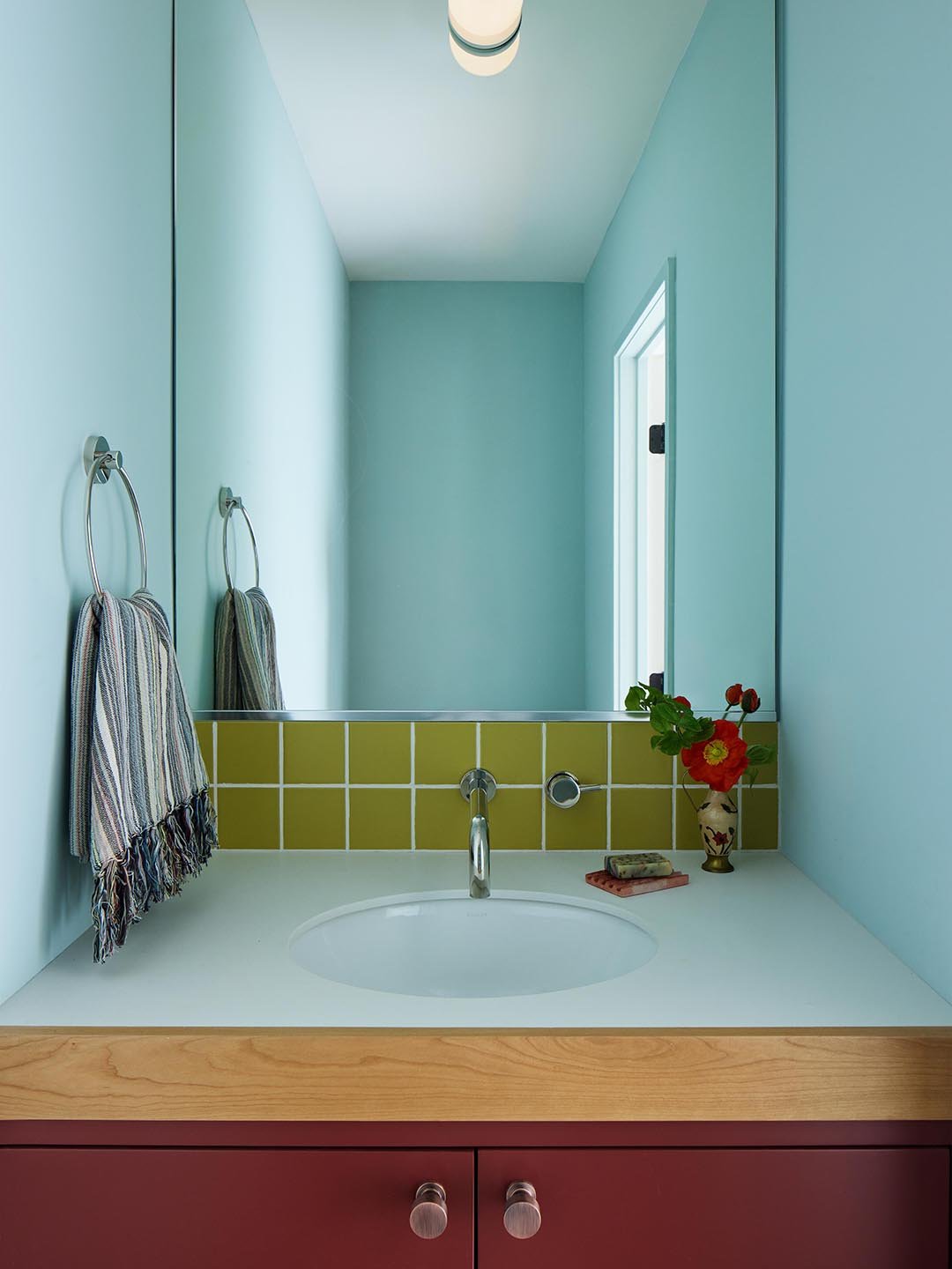 powder room