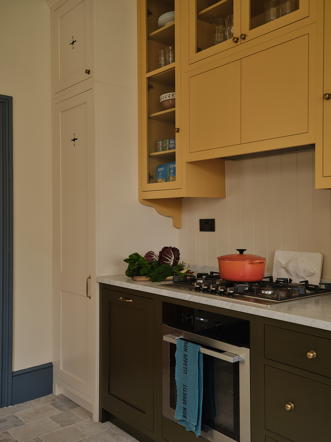 green and yellow kitchen cabinets