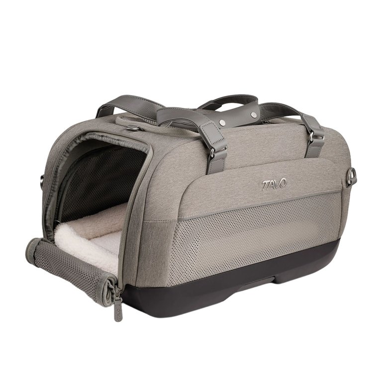pet carrier