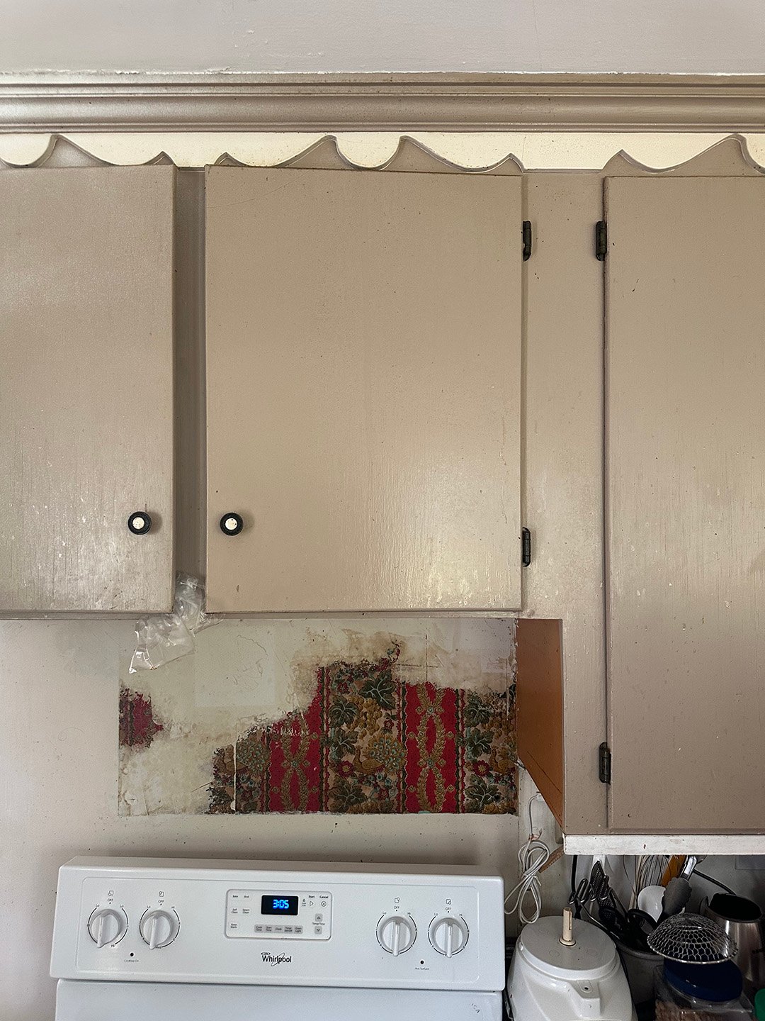 kitchen pre-reno