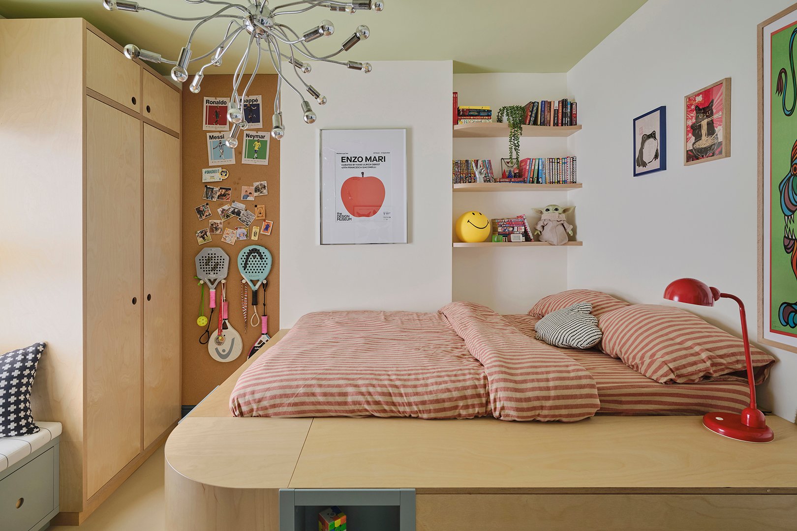 platform bed