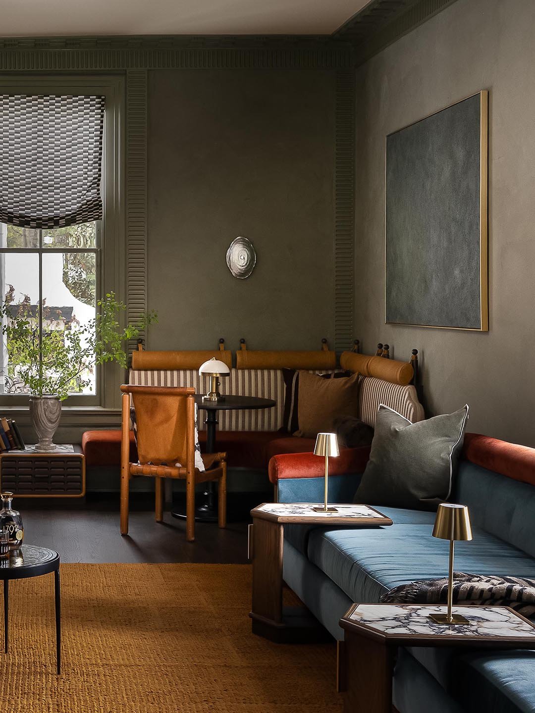 cincinnati-parlor-renovation-anna-mae-groves-domino-06a