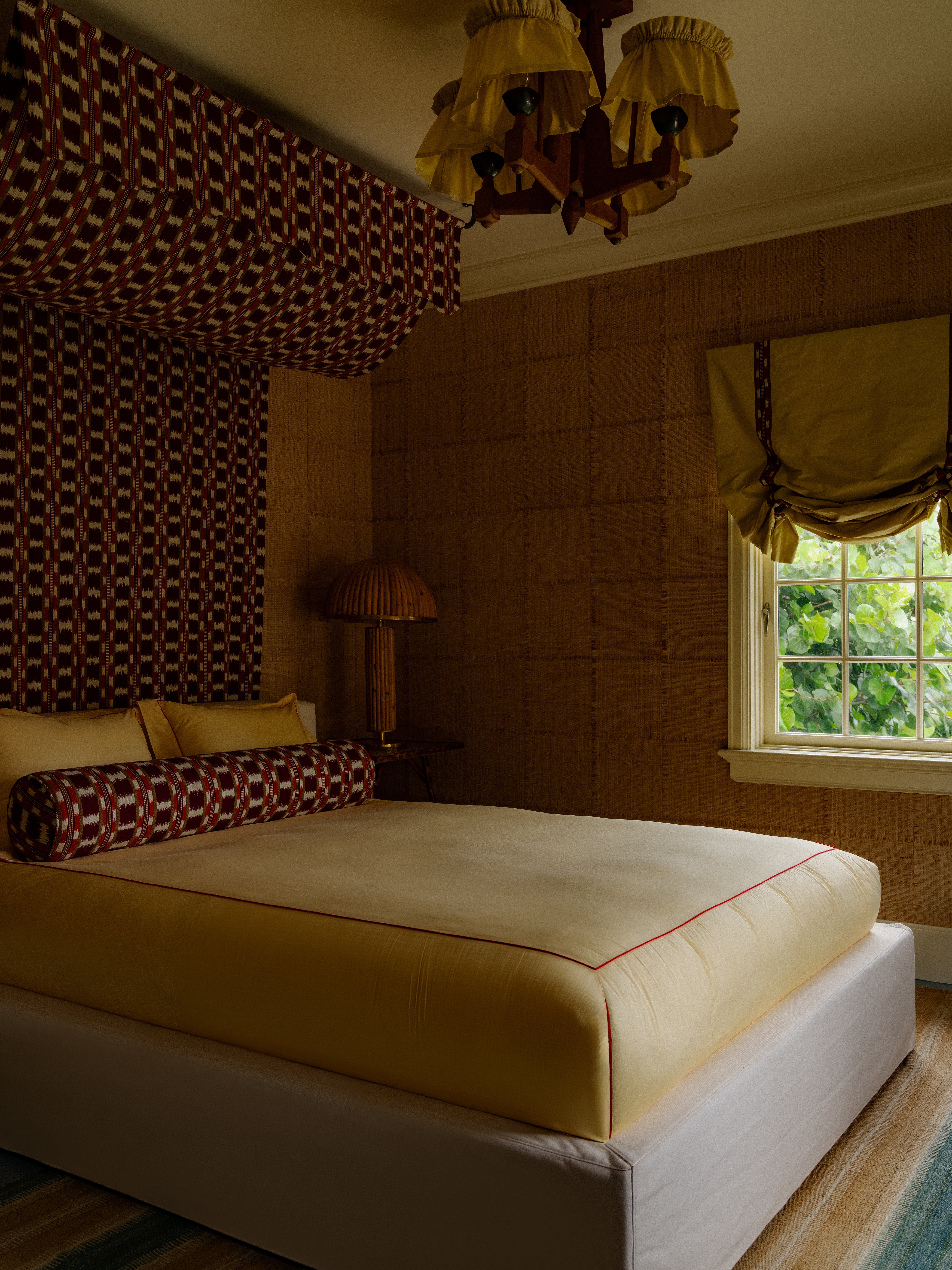moody ikat half-tester bed