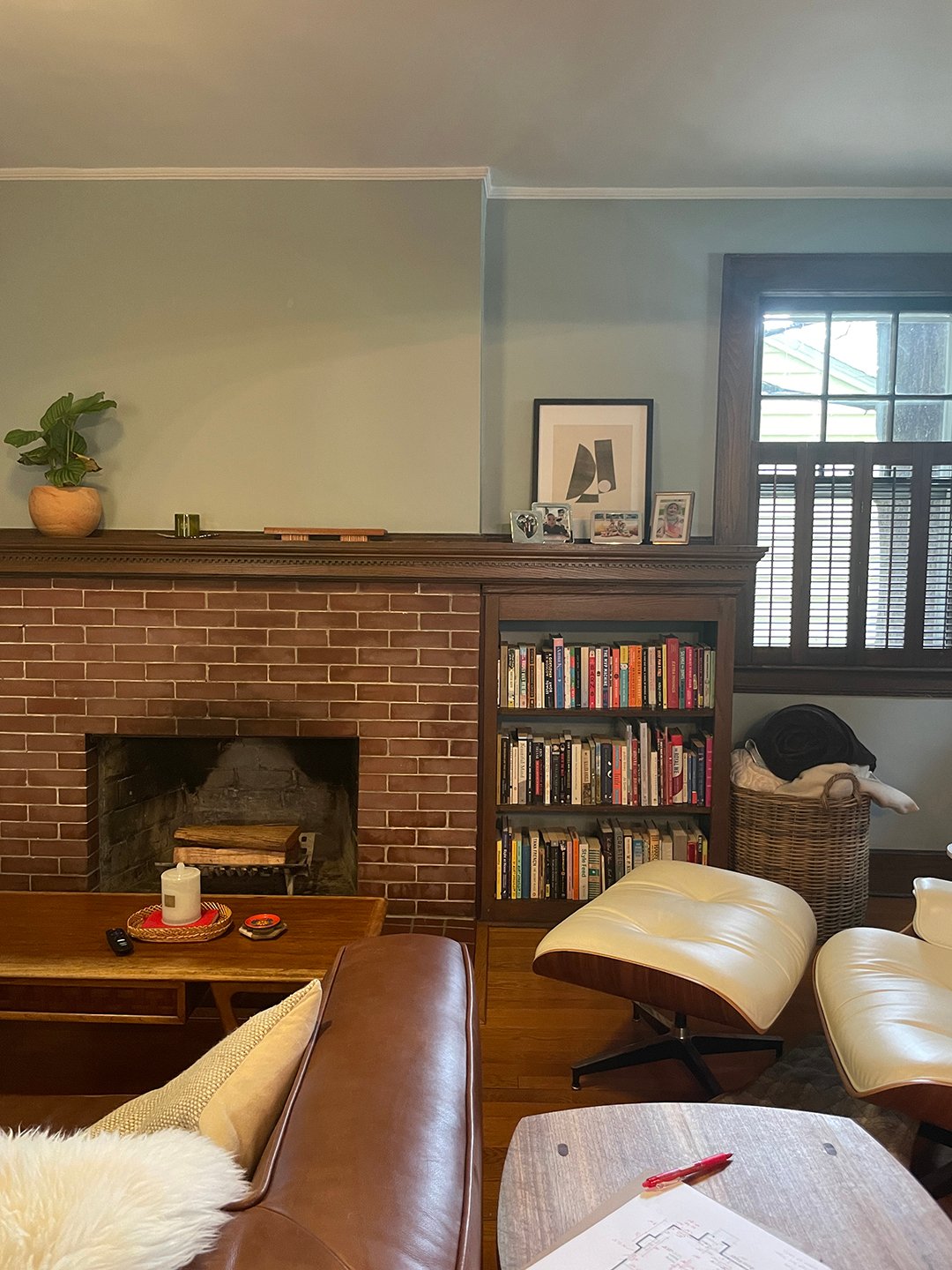 brick living room fireplace