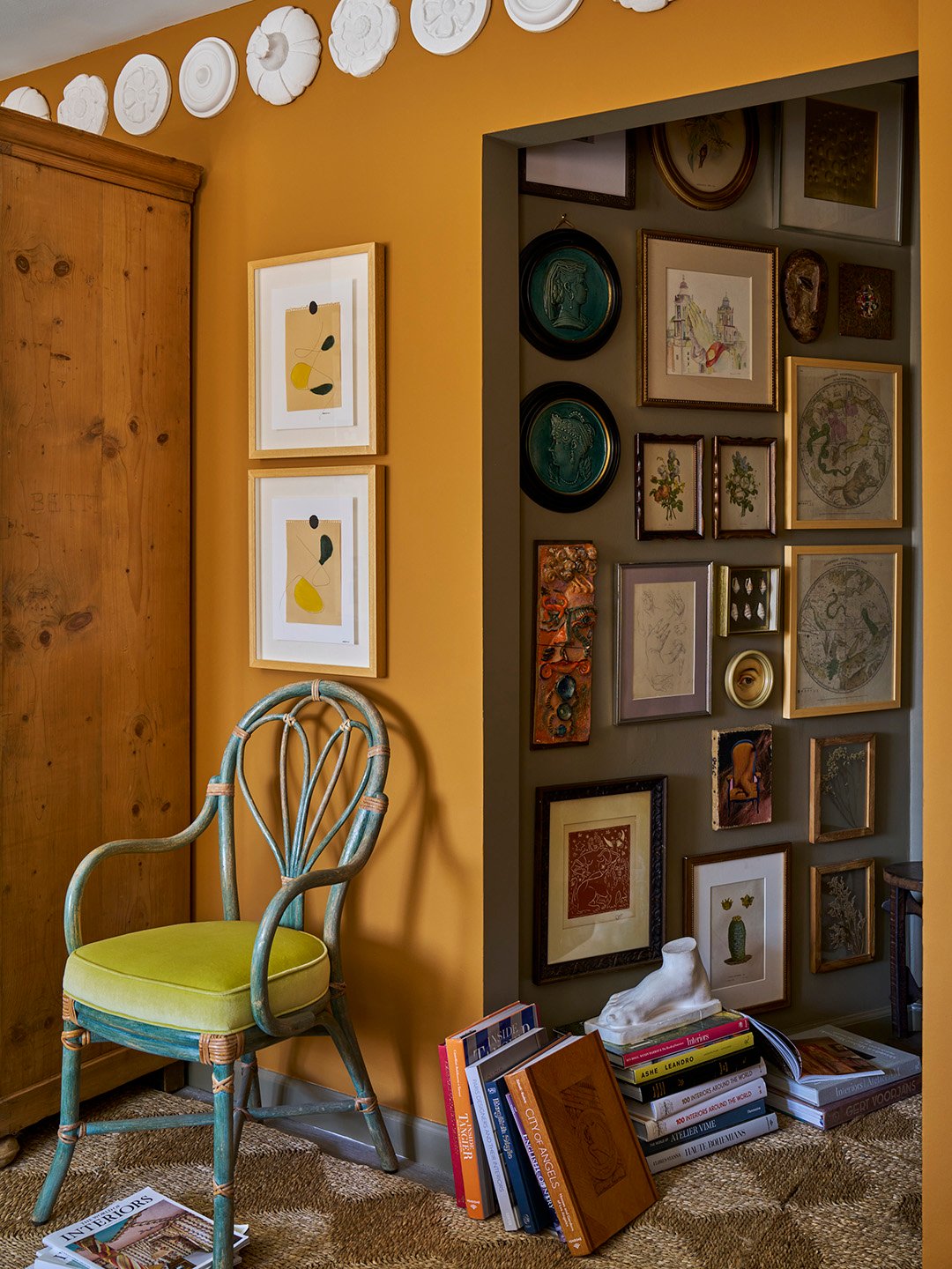 yellow room