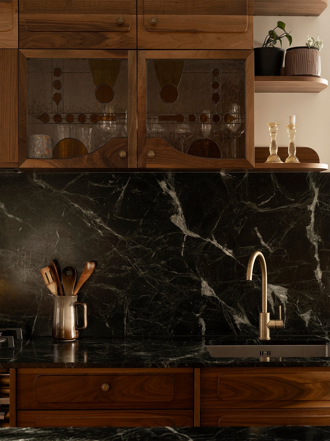 green marble backsplash
