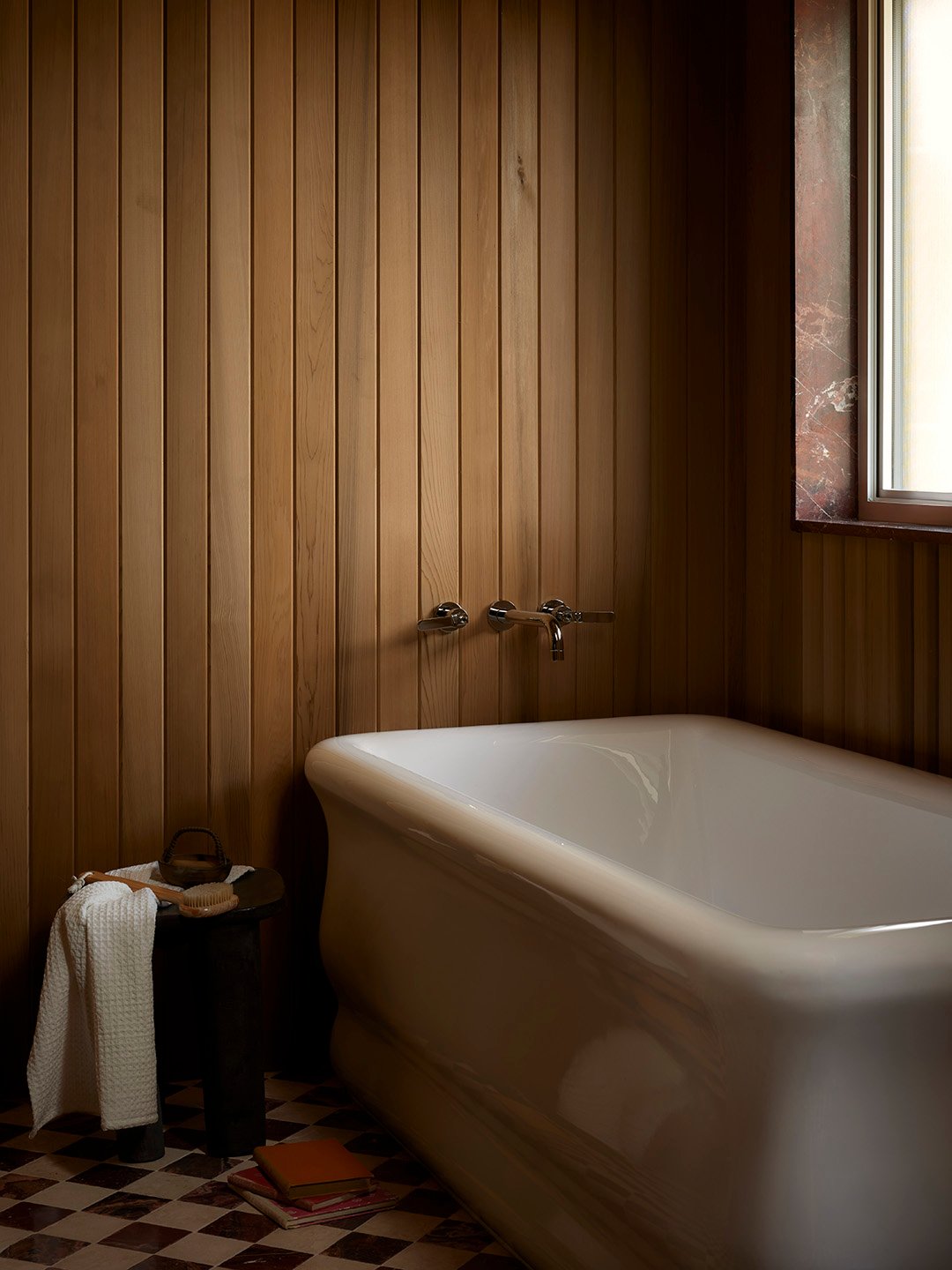 cedar wrapped bathroom walls