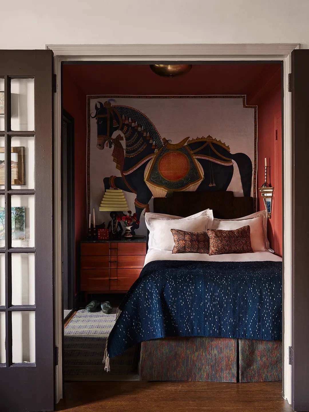 red bedroom