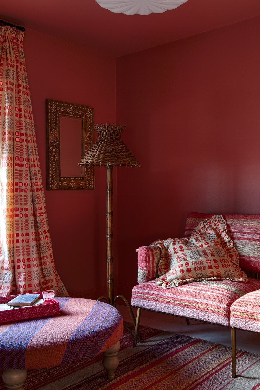 red-pink sitting room