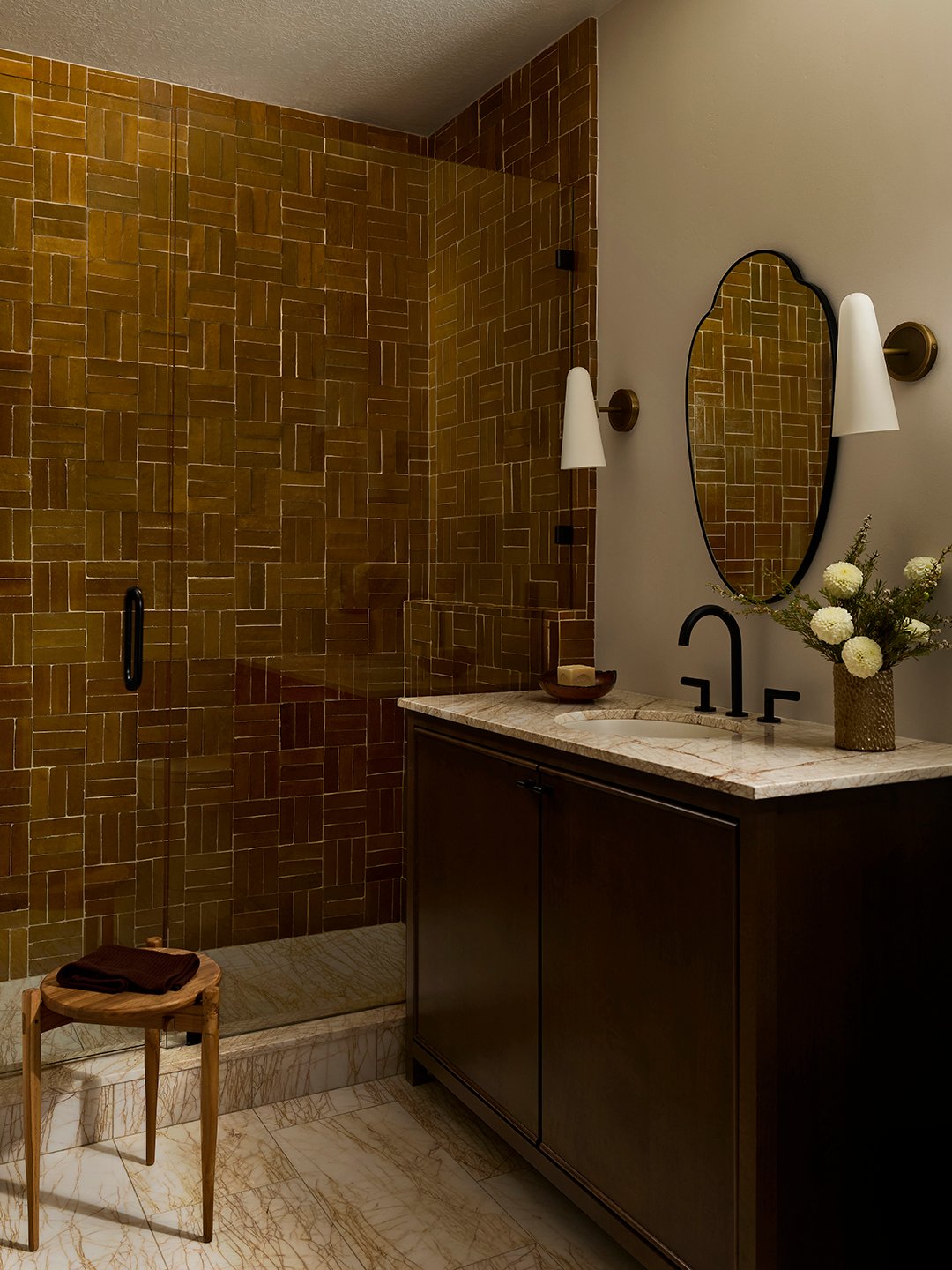 Yellow shower tile