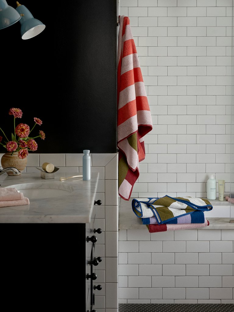 Domino-Good-Design-Awards-2026-Bathroom-04 (1)