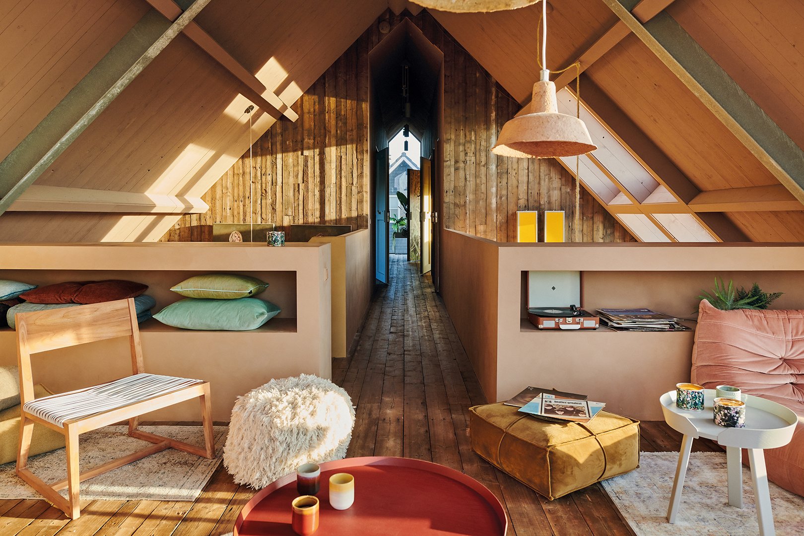 a-frame landing with seating area