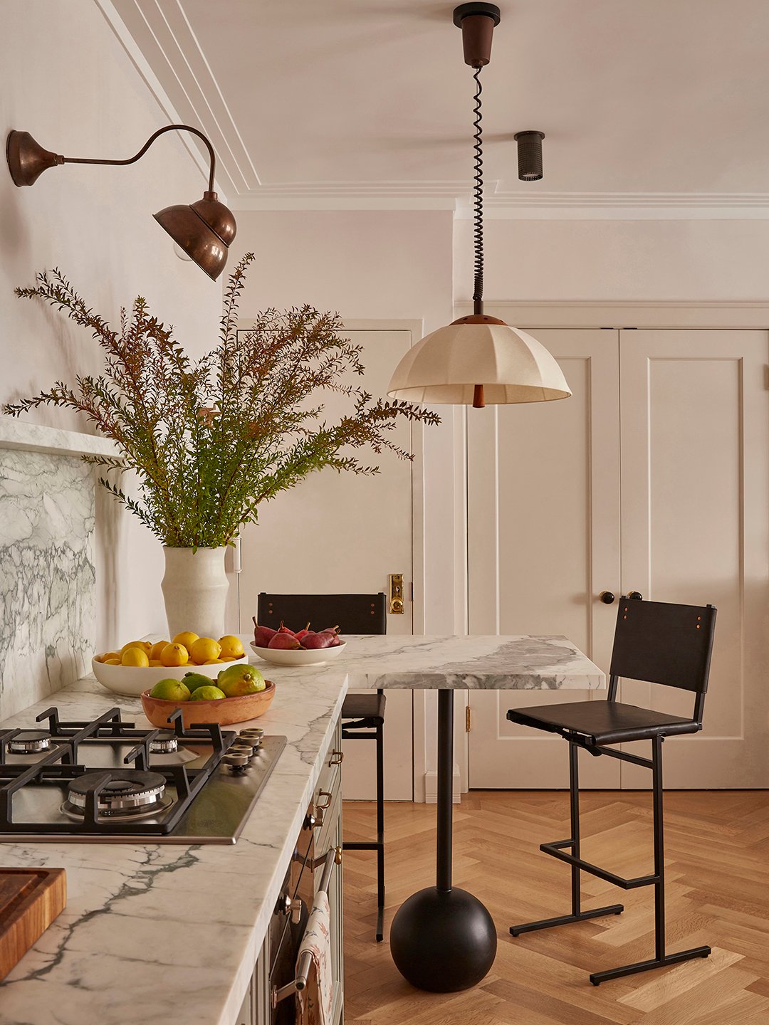 kitchen wall with small peninsula