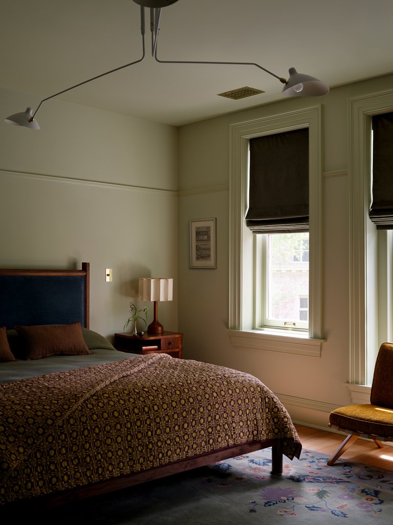 green bedroom