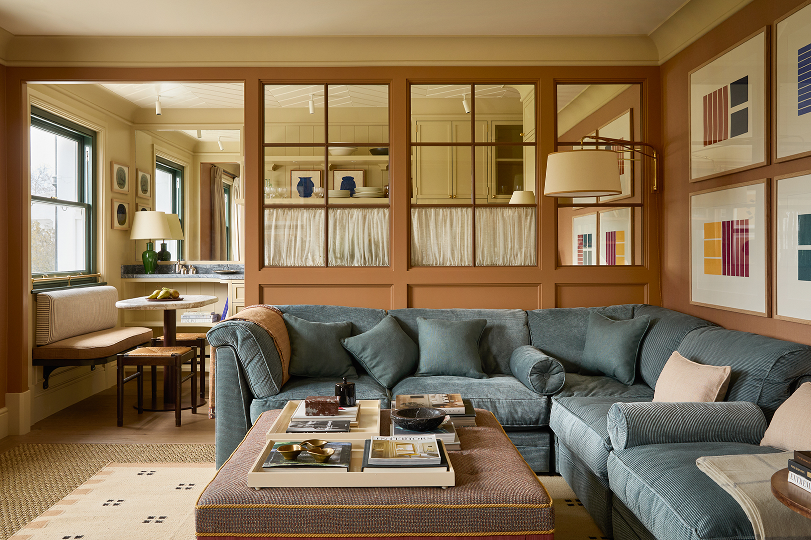 living and kitchen dividing wall