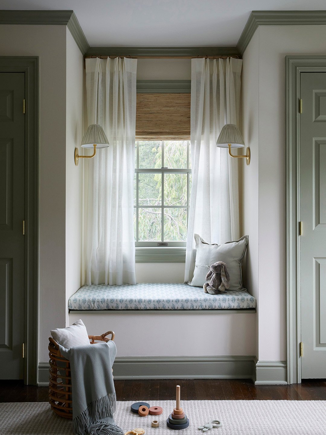 window seat