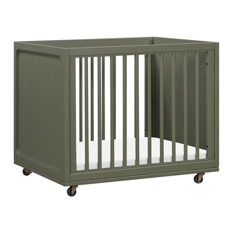 green crib